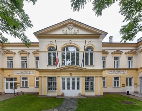 Fo Palais Sternberg15 C Dieterhenkel 600x375